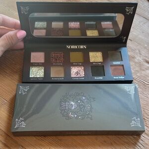UNOPENED Noricorn x freya86_ff CANDY PUPPET eyeshadow palette